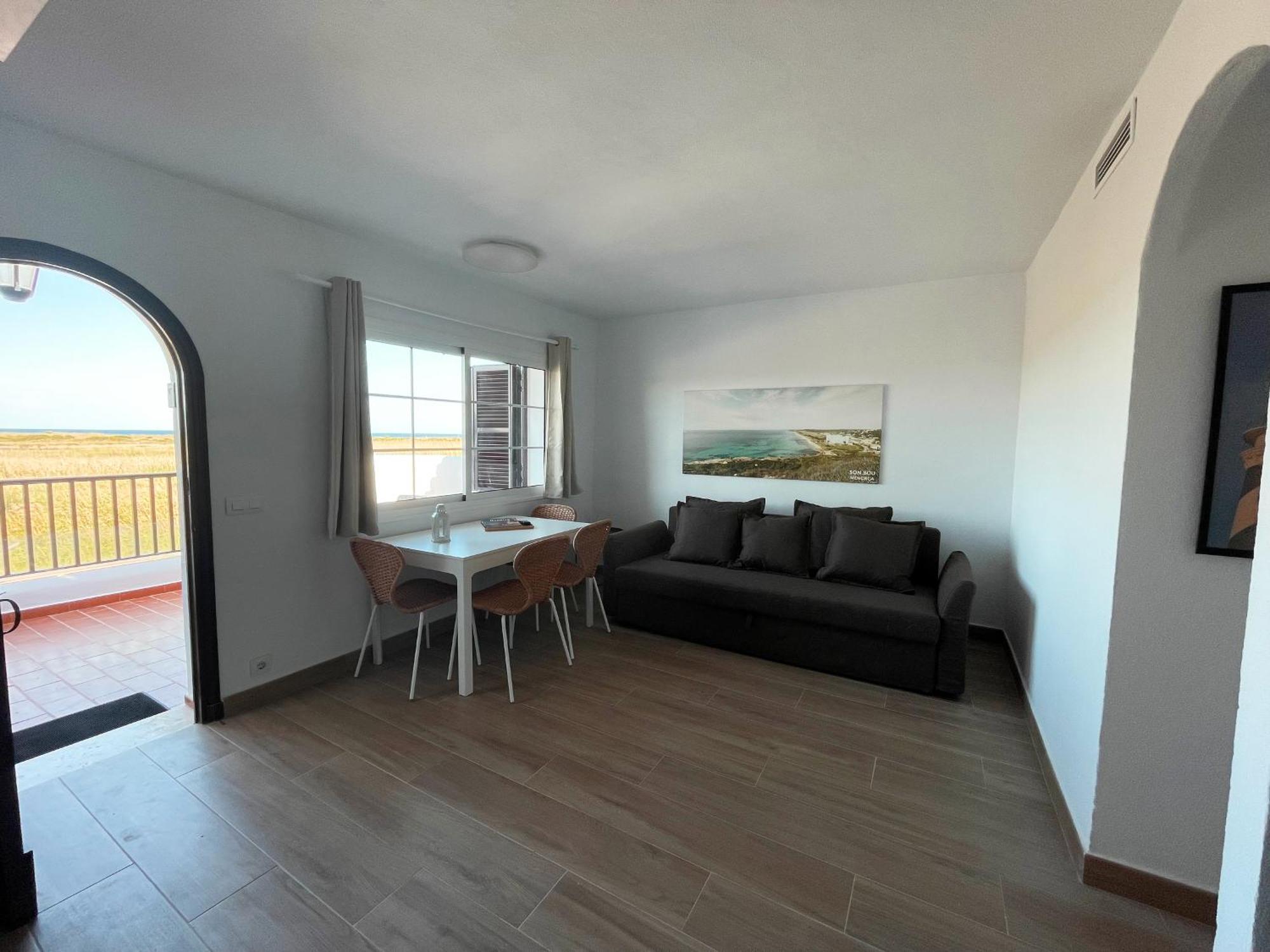 Apartamento Trini En Son Bou, Frente Al Mar, Perfecto Para Vacaciones Alaior Exterior photo