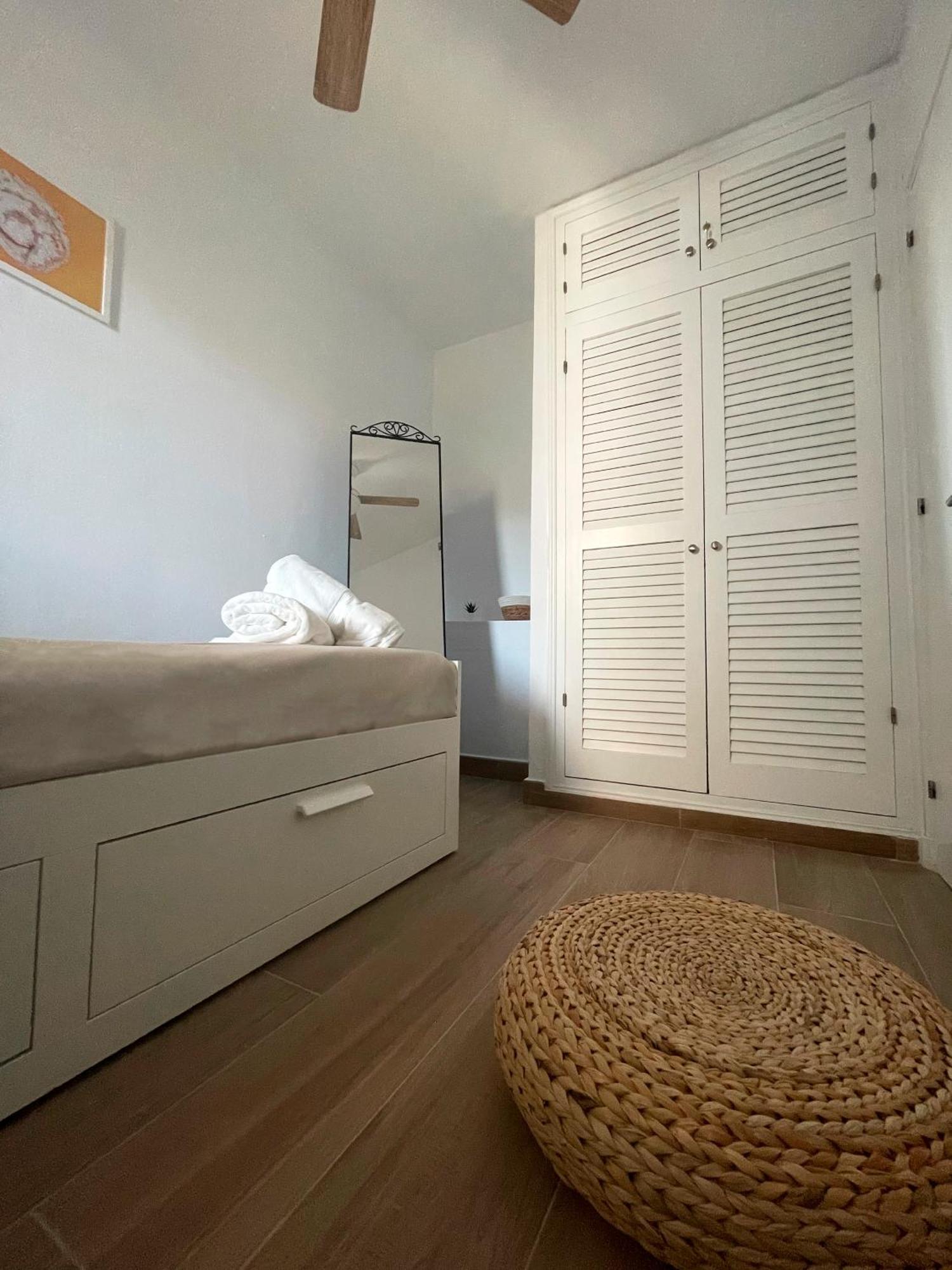 Apartamento Trini En Son Bou, Frente Al Mar, Perfecto Para Vacaciones Alaior Exterior photo