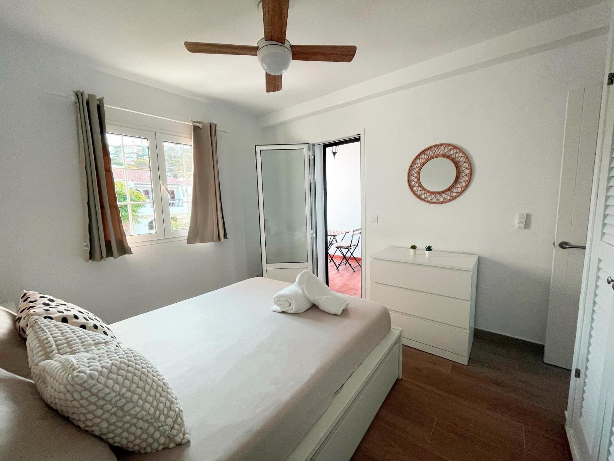 Apartamento Trini En Son Bou, Frente Al Mar, Perfecto Para Vacaciones Alaior Exterior photo